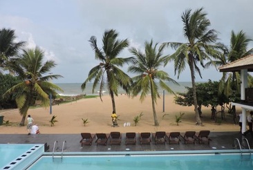 Catamaran Beach Hotel