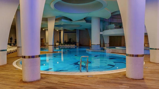 Calista Luxury Resort