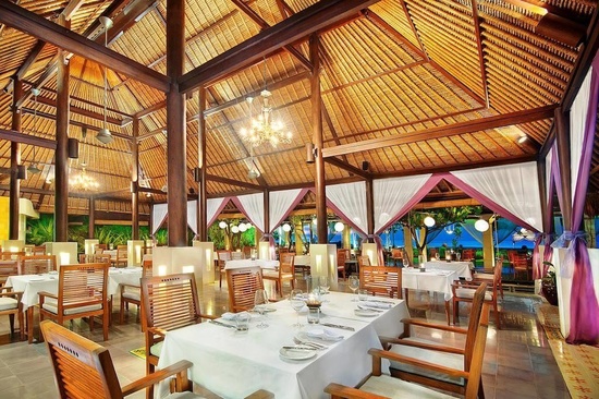 The Sandi Phala Beach Resort And Ma Joly Restaurant