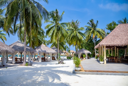 Reethi Faru Resort