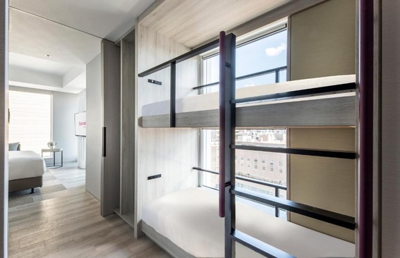  Centara Grand Hotel Osaka