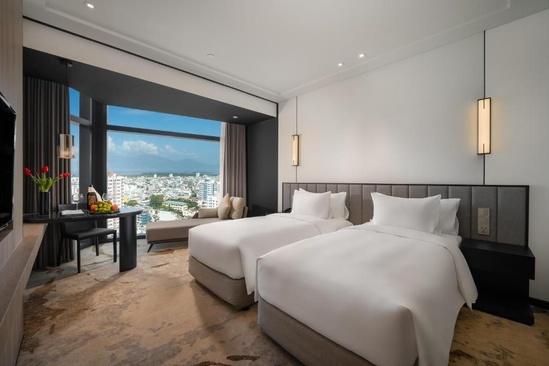 Crowne Plaza Danang Central Hotel (Ex.Bay Capital Danang)