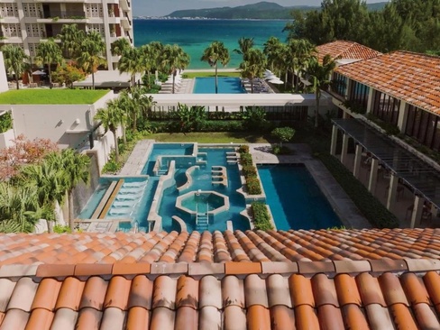 The Terrace Club At Busena