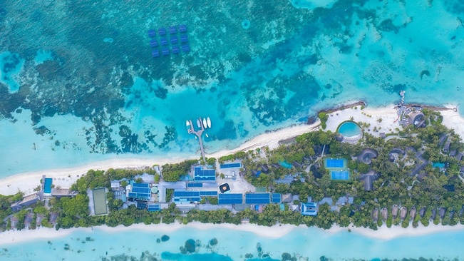 Lux South Ari Atoll Resort & Villas