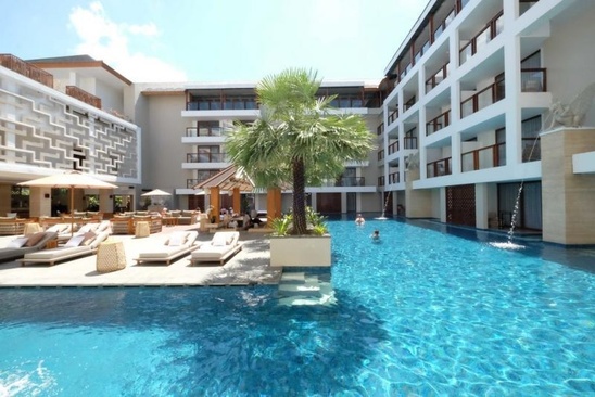 The Bandha Hotel & Suites
