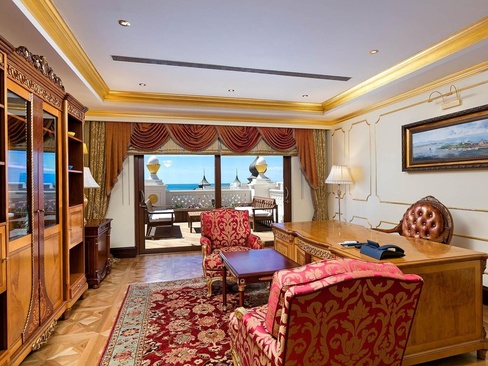 Titanic Mardan Palace