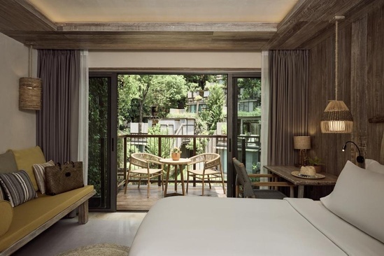 Dinso Resort & Villas Phuket Vignette Collection