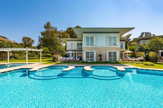 Cornelia Diamond Golf Resort