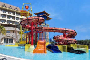 Royal Dragon Hotel