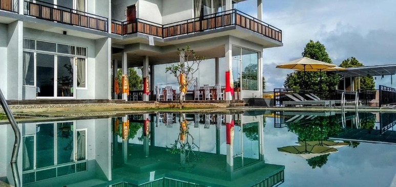 Atres Sari Resort 