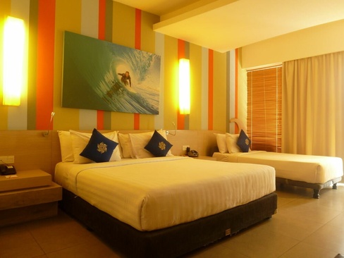 Bliss Surfer Hotel