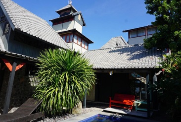Amed Lodge By Sudamala Resorts