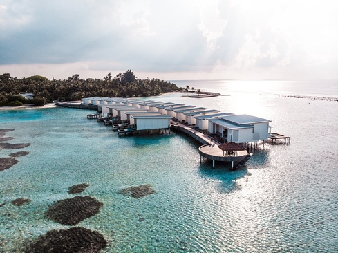 Holiday Inn Resort Kandooma Maldives