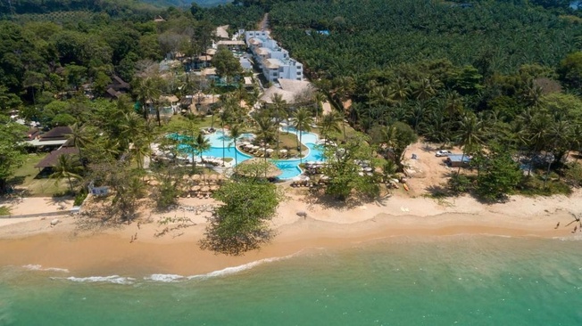 Eden Beach Resort & Spa