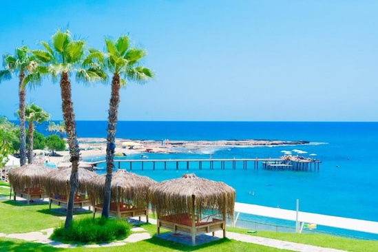 Oz Hotels Incekum Beach Resort