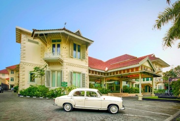 The Phoenix Hotel Yogyakarta - Mgallery Collection
