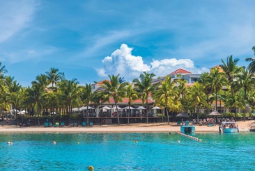 Mauricia Beachcomber Resort & Spa