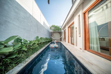 Astera Seminyak By Inivie Hospitality