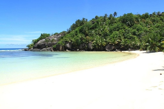 La Belle Tortue Lodge & Restaurant