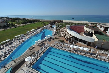 Kirman Belazur Resort & Spa
