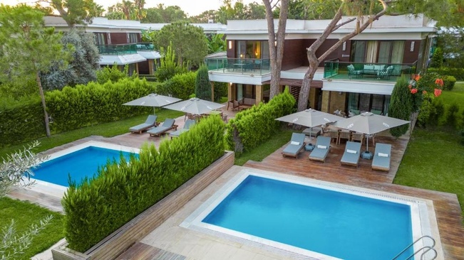  Nirvana Mediterranean Excellence