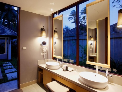 Graceland Khaolak Beach Resort