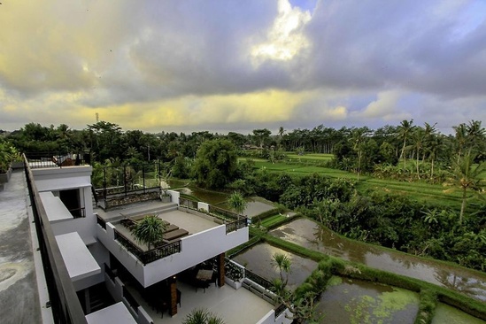 Puri Padma Hotel