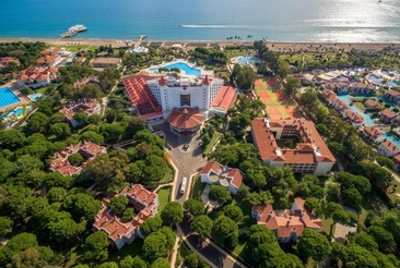 Green Max Hotel