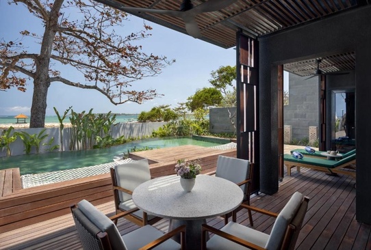 Sumitra Luxury Villas A Pramana
