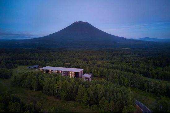 Higashiyama Niseko Village, A Ritz-Carlton Reserve