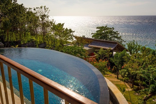 Aquamarine Beach Villas