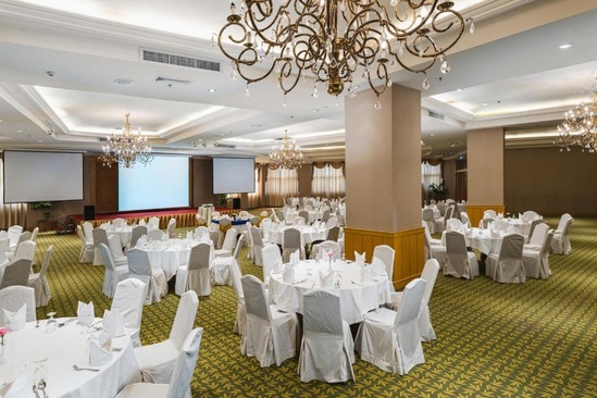 Jomtien Palm Beach Hotel And Resort