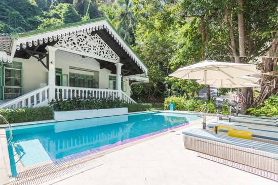 Cape Panwa Hotel