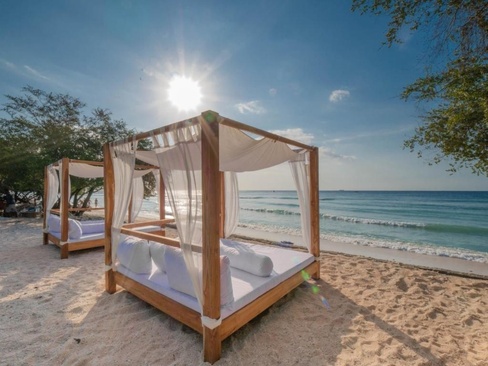Jambuluwuk Oceano Resort Gili Trawangan