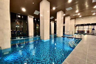 G-Luxe By Gloria Hotel