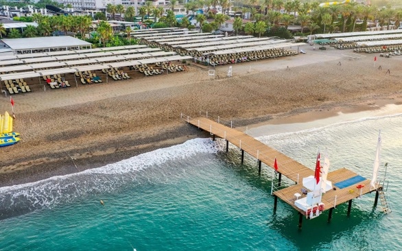 Crystal Waterworld Resort & Spa