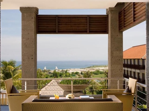 New Kuta Hotel By Lorin