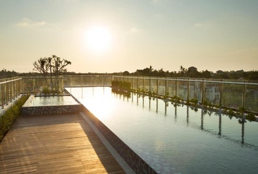 Hotel Santika Seminyak - Bali
