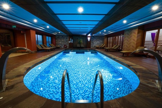 Crystal De Luxe Resort & Spa