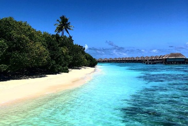 Dusit Thani Maldives