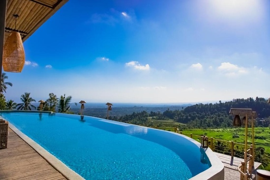 Maha Hills Resort