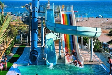 Aydinbey Famous Resort