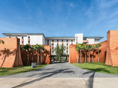 Pullman Khao Lak Resort