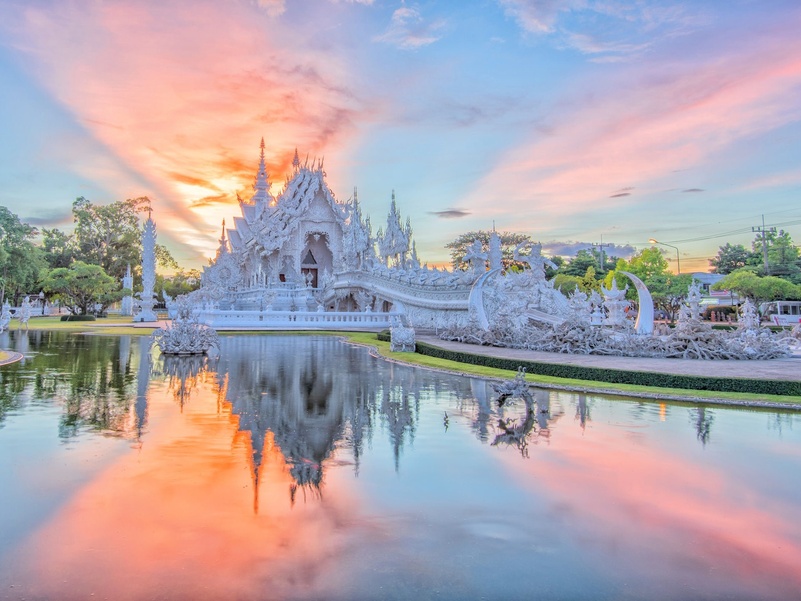 Чианграй - Белый храм (Wat Rong Khun) - Traveling and smiling - LiveJournal