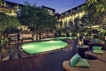 Mercure Bali Legian