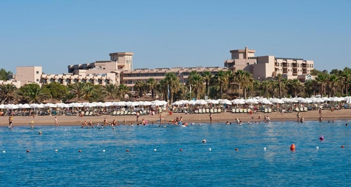 Crystal Tat Beach Golf Resort & Spa