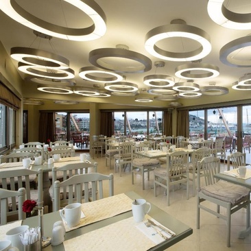 Paloma Marina Suites