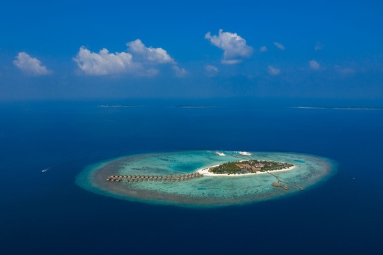 Emerald Faarufushi Resort & Spa