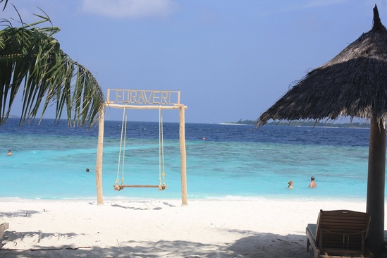 Furaveri Island Resort & Spa