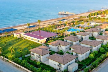 Crystal Boutique Beach Resort 